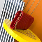 Shoulder Bag in Red