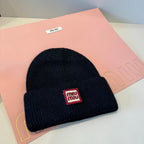 mm Knit Beanie in black