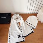 25A scarf and beanie set