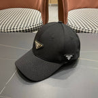 Premium Structured Baseball Cap - Minimalist Black Street Style