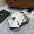 Minimalist Chic Baseball Cap - Breathable High-Quality Design