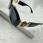Classic Geometric Frame Sunglasses - Elegant Gold Accents UV Protection