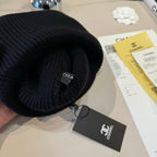 C/C Knit Beanie in black
