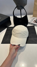 Essential Minimalist Cap in Cream