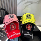 Crest embroidery cotton baseball cap with contrast piping