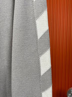 OFF WHITE Classic arrow pattern crew neck pullover knitted sweaters