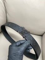 Premium Black Leather Belt – Tonal Embossed Detail & Sculpted Metal Buckle | 4.0cm Width