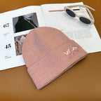 l/v Knit Beanie in Pink